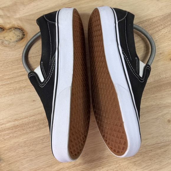 Vans Classic Slip On Low Top Sneakers Black Size 8.5 Men 10 Women - Picture 6 of 10